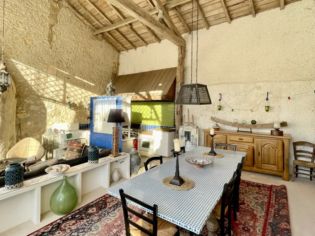 Moroccan Courtyard Kitchen and Dining